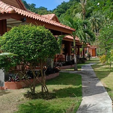 Koh Ngai Kaimuk Thong Resort Exteriör bild