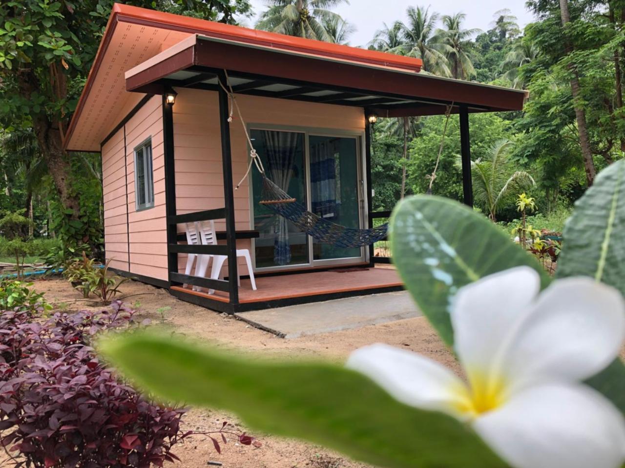 Koh Ngai Kaimuk Thong Resort Exteriör bild